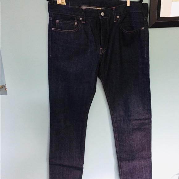 LIKE NEW J CREW JEANS - Picture 3 of 7